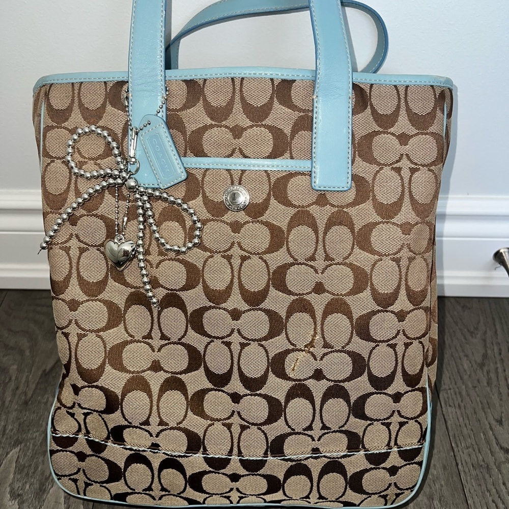 🩵 Coach Brown Signature Tote with Light Blue Trim - Picture 10 of 13